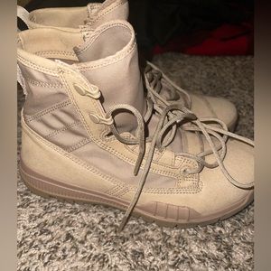 Nike SFB combat feild Nike boot